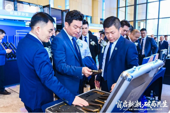 窗啟新潮·破局共生丨庫勒五金多重榮譽加冕，彰顯領軍實力!